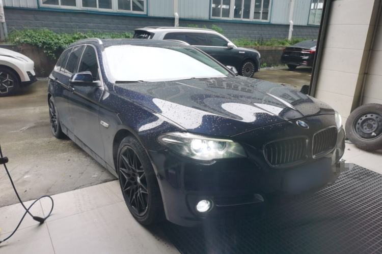 Used BMW 5 Series 2014 520i Touring Edition Exterior 2