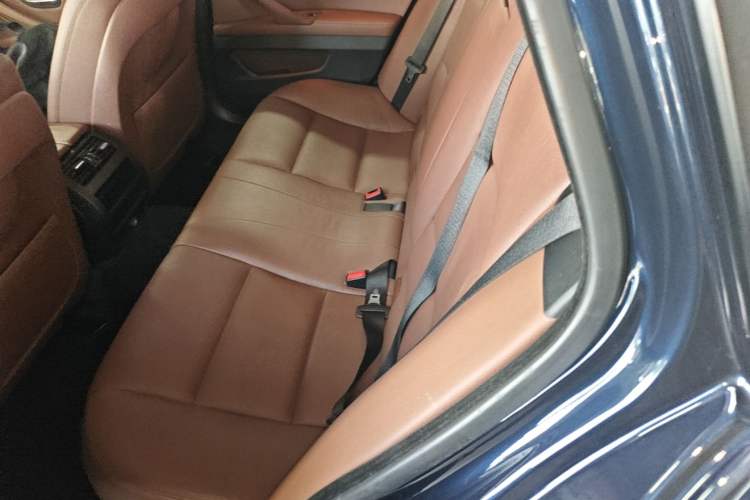 Used BMW 5 Series 2014 520i Touring Edition Left Rear Seat