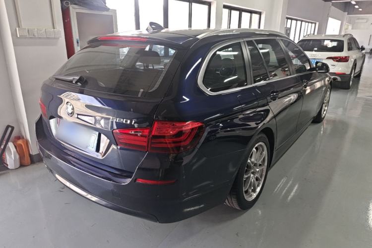 Used BMW 5 Series 2014 520i Touring Edition Rear Right 45 Deg