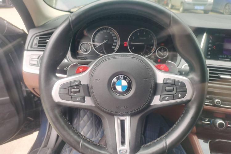 Used BMW 5 Series 2014 520i Touring Edition Steering Wheel
