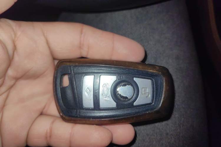 Used BMW 5 Series 2014 525Li Leading Model Vehicle Key