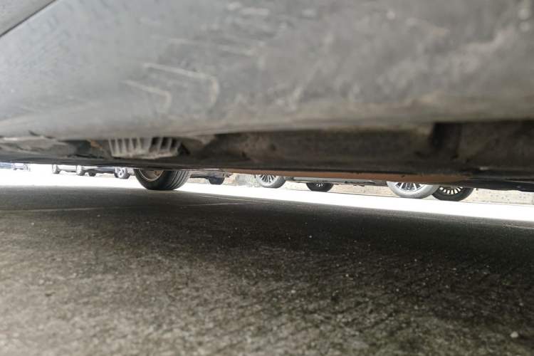Used BMW 5 Series 2014 525Li Luxury Design Package Chassis Front Right