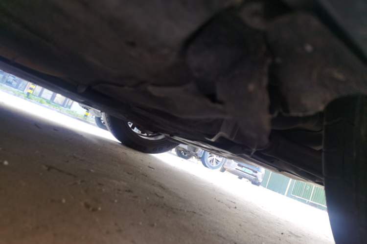 Used BMW 5 Series 2014 525Li Luxury Design Package Chassis Front Right