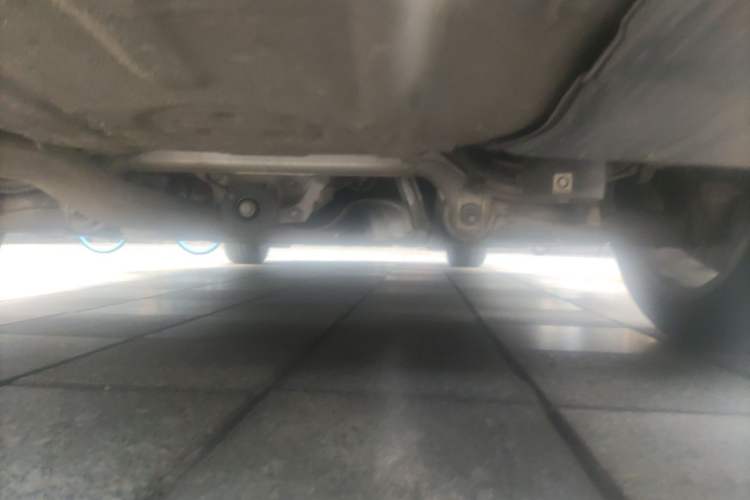Used BMW 5 Series 2014 525Li Luxury Design Package Chassis Rear