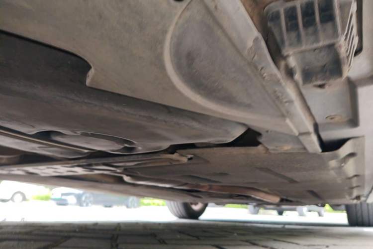 Used BMW 5 Series 2014 525Li Luxury Design Package Chassis Rear Right