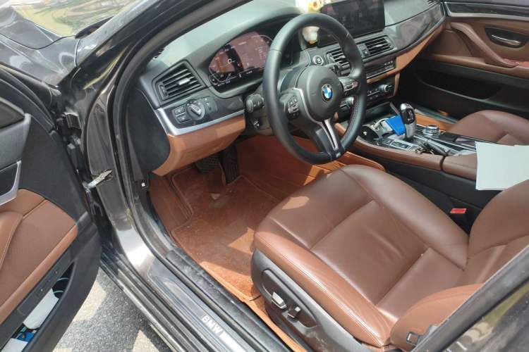 Used BMW 5 Series 2014 520Li Elegant Model Driver Seat