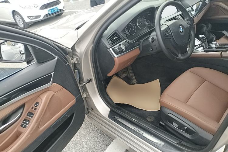 Used BMW 5 Series 2014 520Li Elegant Model Driver Seat