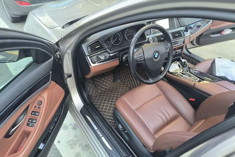 Used BMW 5 Series 2014 520Li Elegant Model Driver Seat