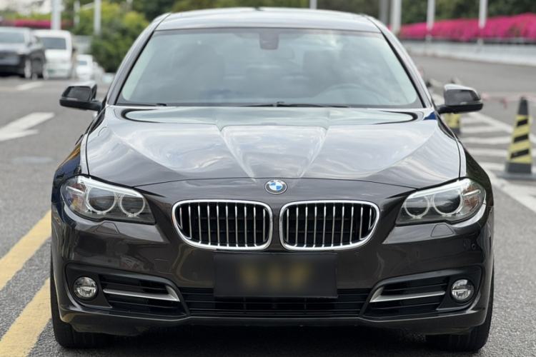 Used BMW 5 Series 2014 520Li Elegant Model Exterior 6