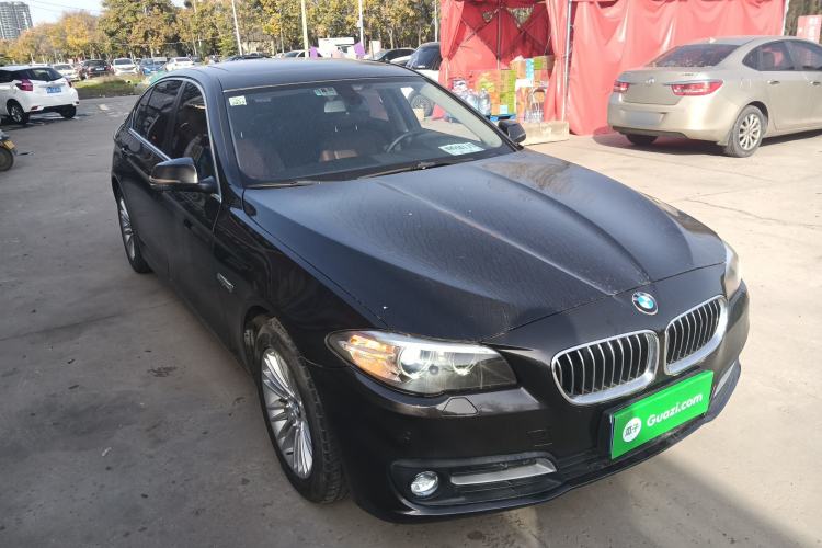 Used BMW 5 Series 2014 525Li Leading Model Front Right 45 Deg
