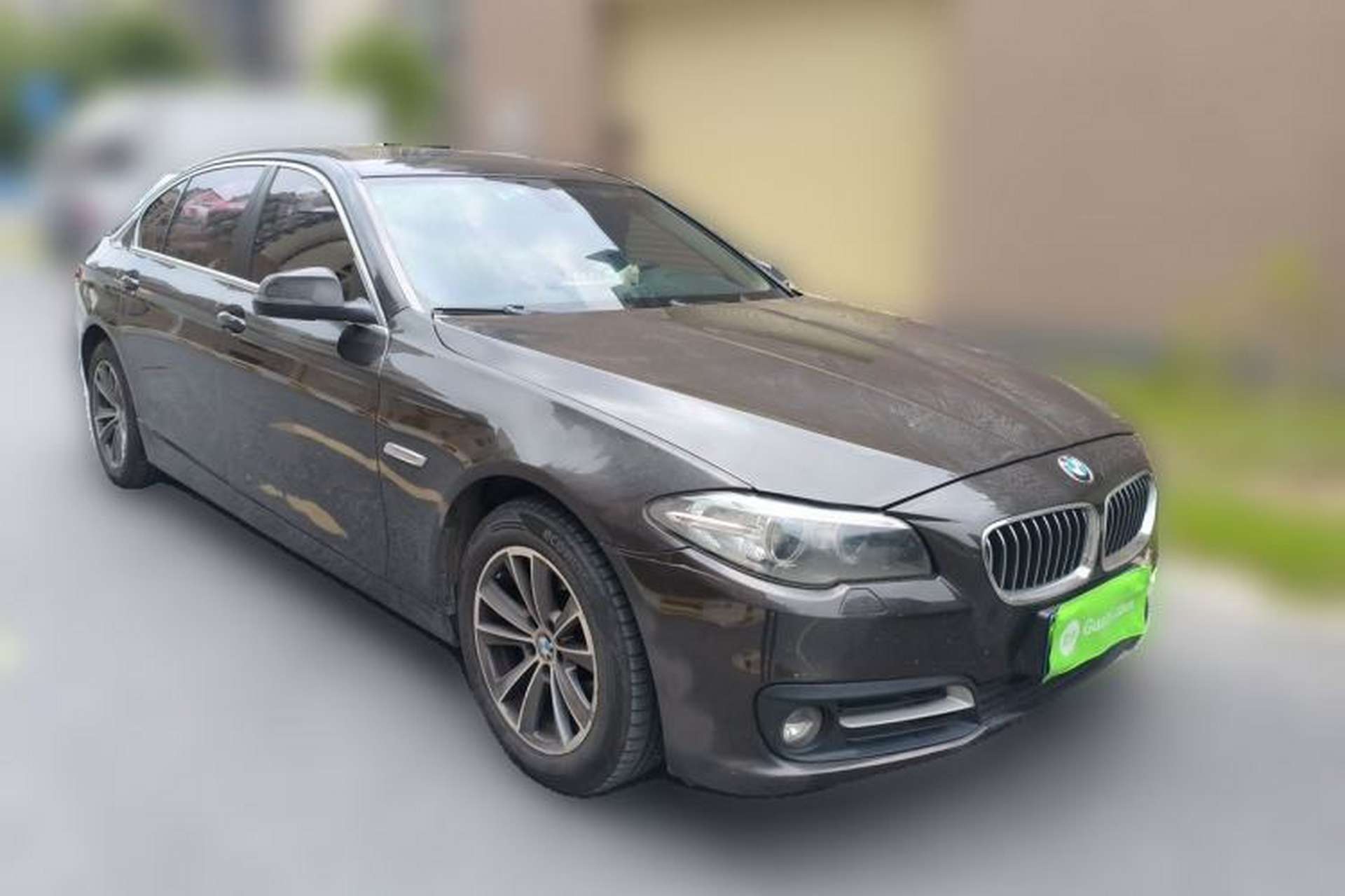 Used BMW 5 Series 2014 520Li Elegant Model Front Right 45 Deg
