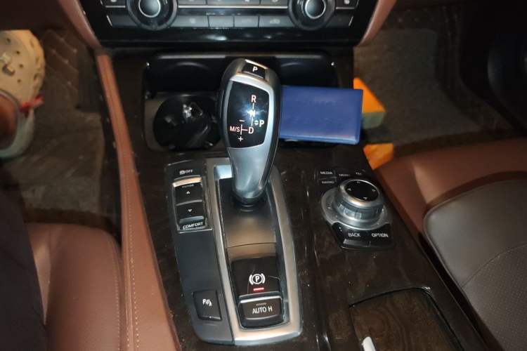 Used BMW 5 Series 2014 525Li Leading Model Gear Lever