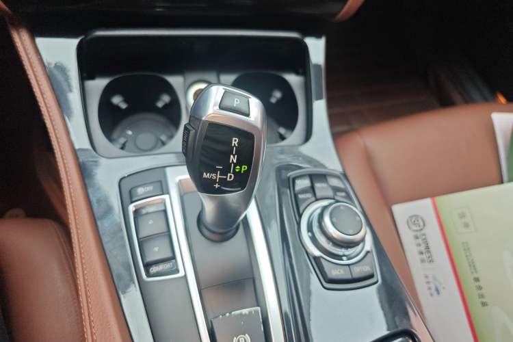 Used BMW 5 Series 2014 520Li Elegant Model Gear Lever