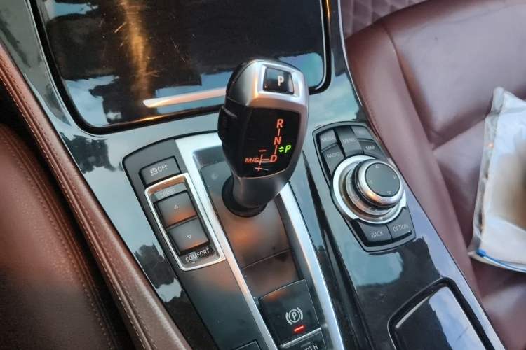 Used BMW 5 Series 2014 525Li Leading Model Gear Lever