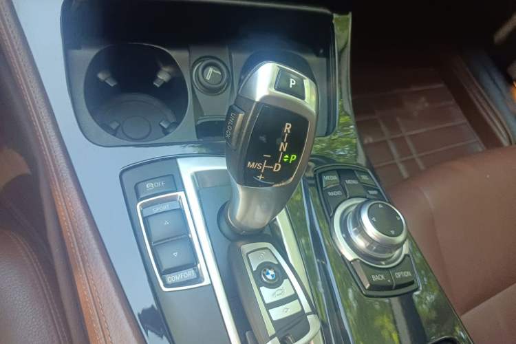 Used BMW 5 Series 2014 520Li Elegant Model Gear Lever