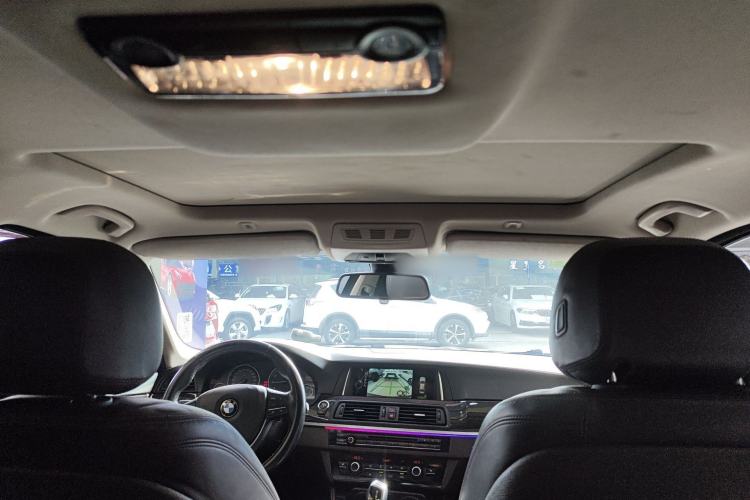 Used BMW 5 Series 2014 525Li Luxury Design Package Headliner