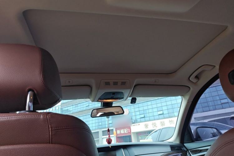Used BMW 5 Series 2014 525Li Leading Model Headliner