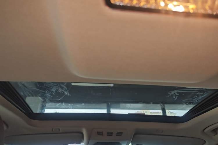 Used BMW 5 Series 2014 520Li Elegant Model Headliner