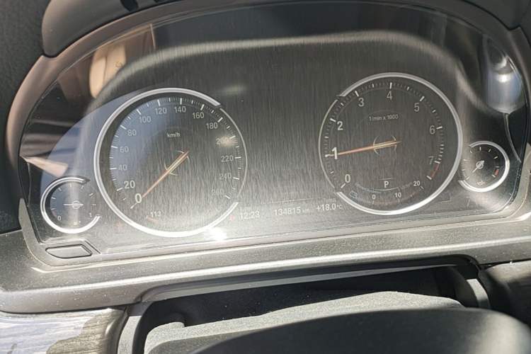 Used BMW 5 Series 2014 525Li Luxury Design Package Instrument Cluster