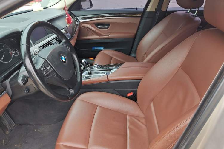 Used BMW 5 Series 2014 525Li Leading Model Left Front Seat