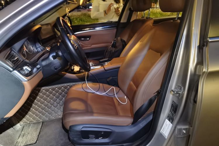 Used BMW 5 Series 2014 520Li Elegant Model Left Front Seat