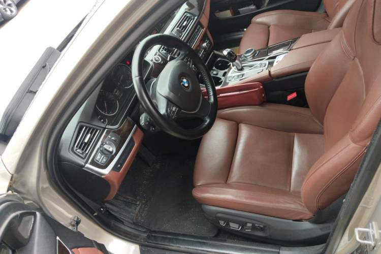 Used BMW 5 Series 2014 535Li Leading Model Left Front Seat