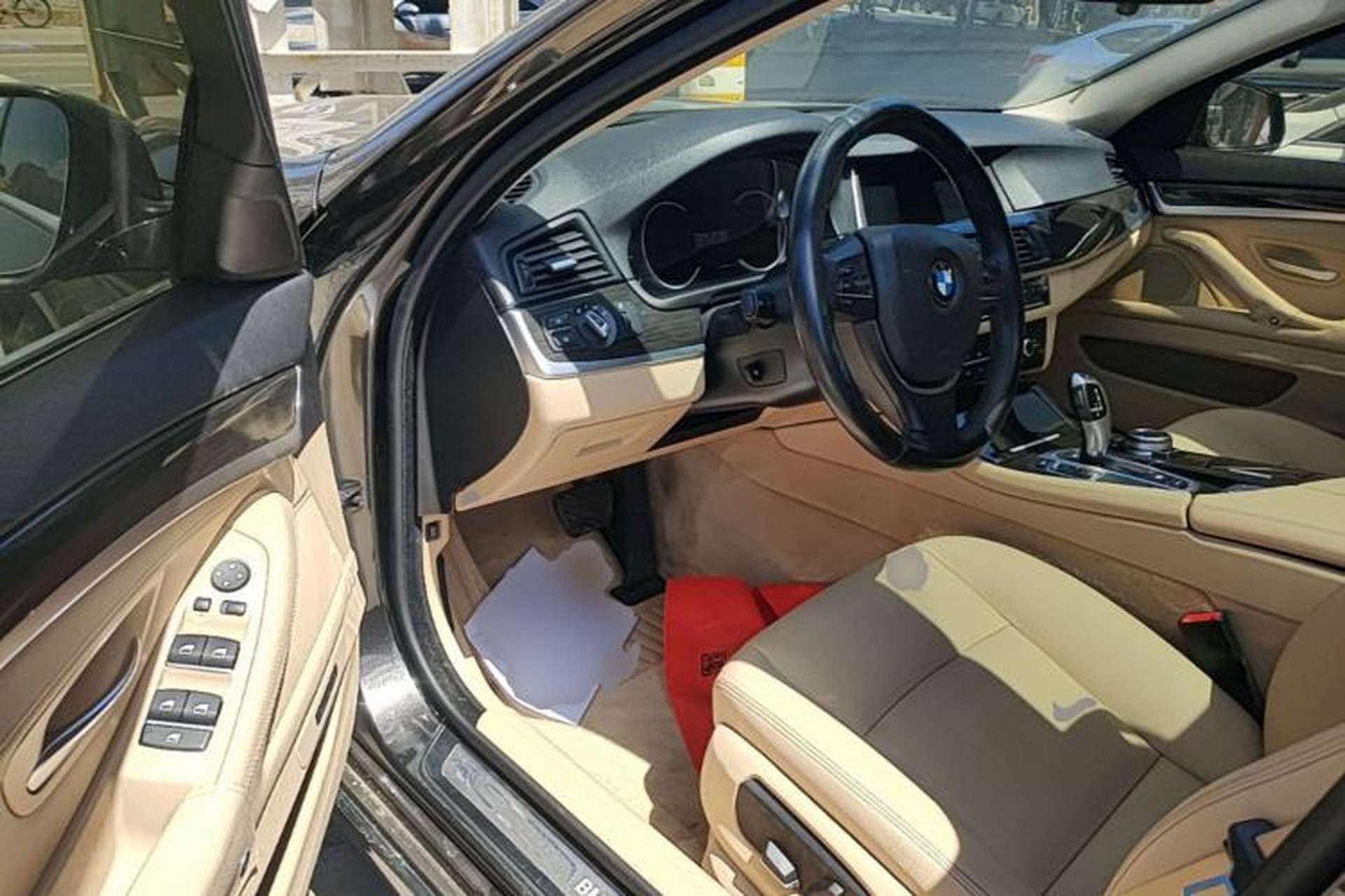 Used BMW 5 Series 2014 525Li Luxury Design Package Left Front Seat