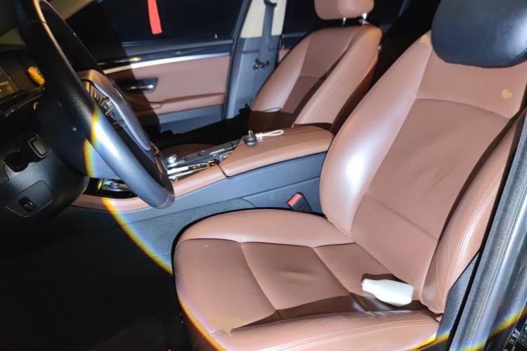 Used BMW 5 Series 2014 520Li Elegant Model Left Front Seat