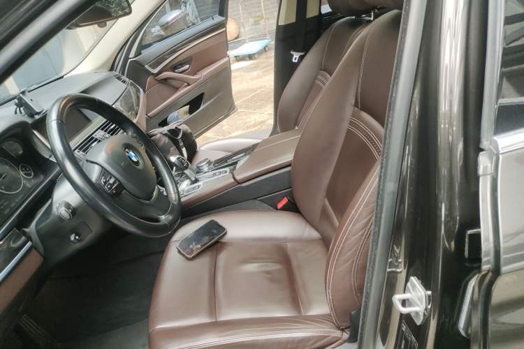 Used BMW 5 Series 2014 525Li Luxury Design Package Left Front Seat