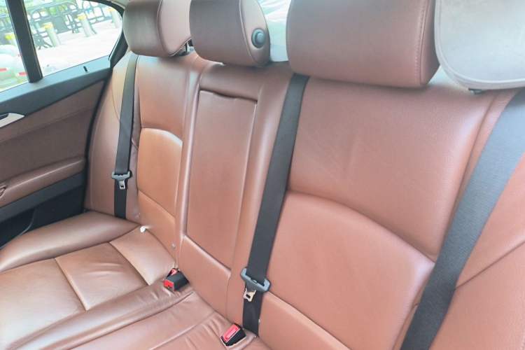 Used BMW 5 Series 2014 520Li Elegant Model Left Rear Seat