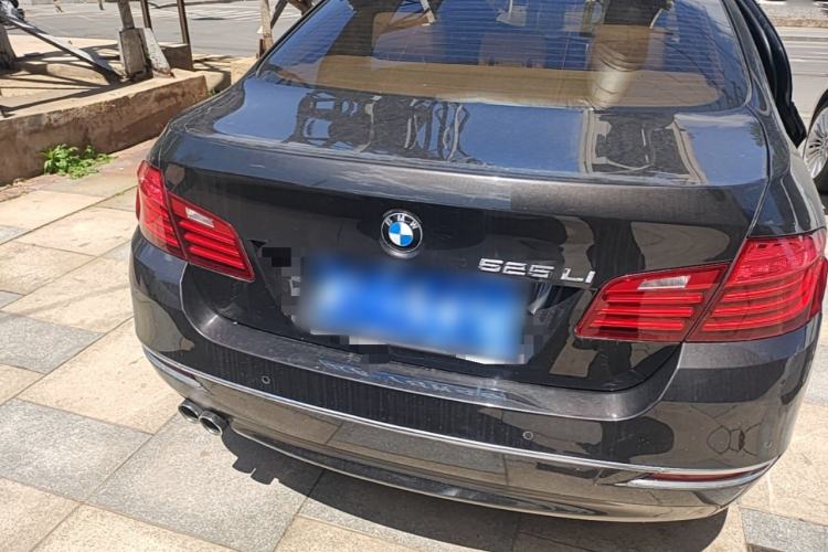Used BMW 5 Series 2014 525Li Luxury Design Package Rear