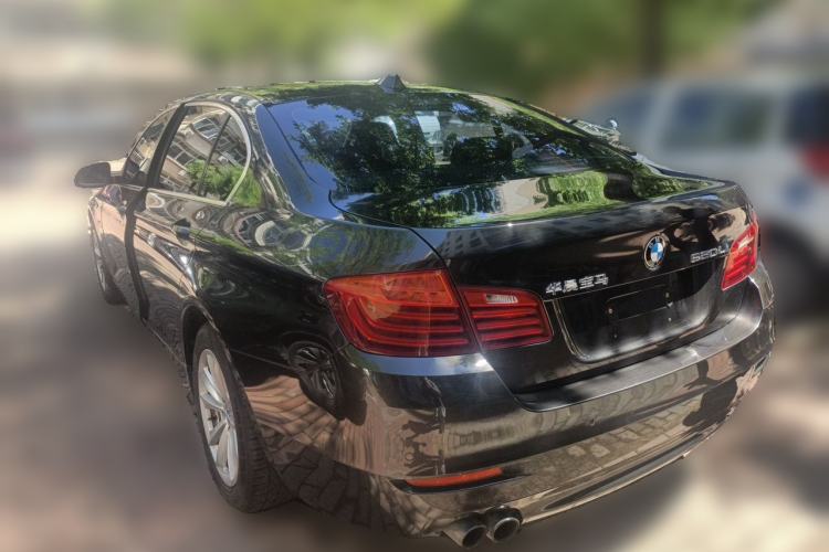 Used BMW 5 Series 2014 520Li Elegant Model Rear Left 45 Deg