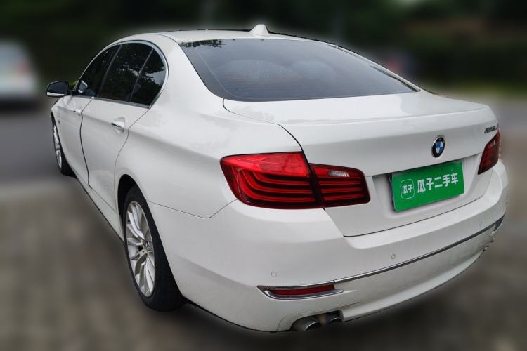Used BMW 5 Series 2014 525Li Luxury Design Package Rear Left 45 Deg