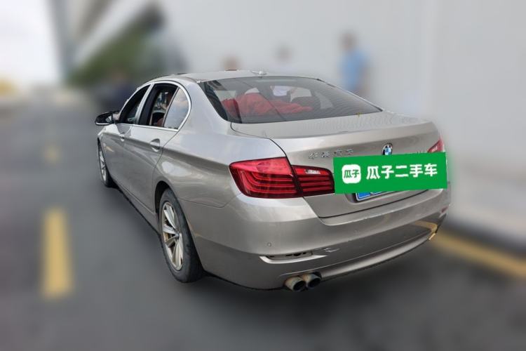 Used BMW 5 Series 2014 520Li Elegant Model Rear Left 45 Deg