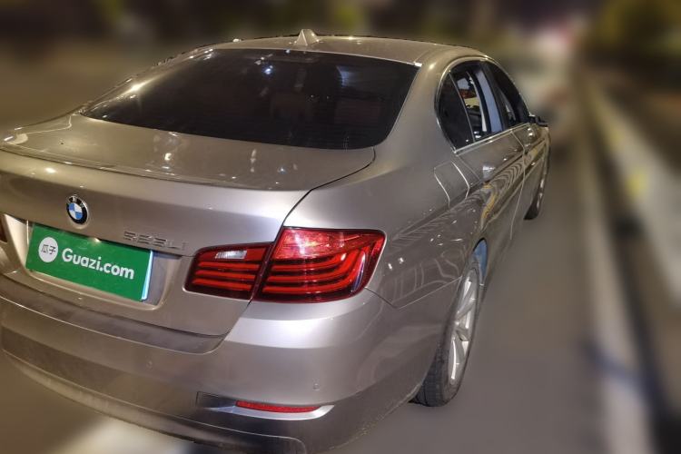 Used BMW 5 Series 2014 520Li Elegant Model Rear Right 45 Deg