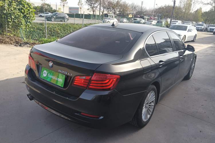 Used BMW 5 Series 2014 525Li Leading Model Rear Right 45 Deg