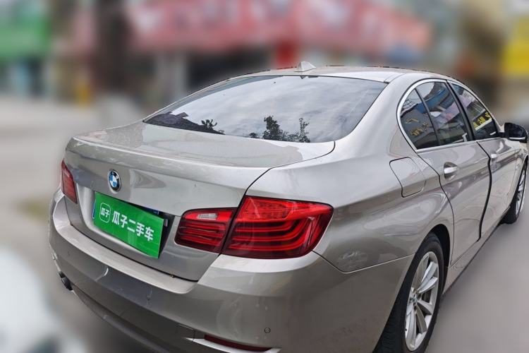 Used BMW 5 Series 2014 520i Elegant Edition Rear Right 45 Deg