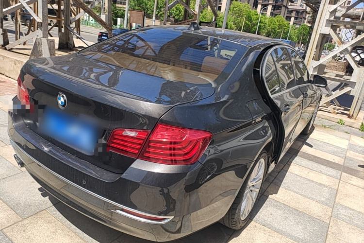Used BMW 5 Series 2014 525Li Luxury Design Package Rear Right 45 Deg