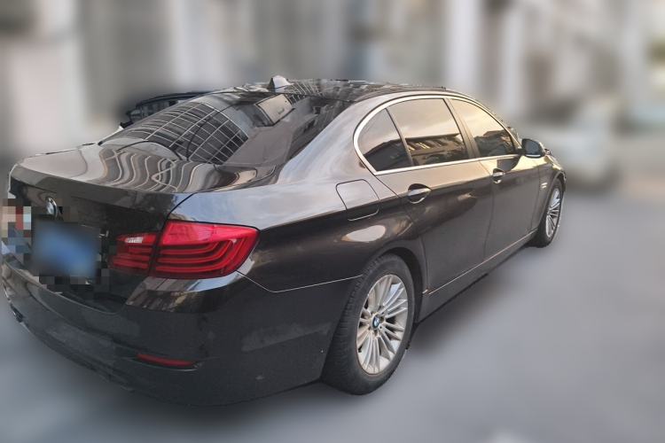 Used BMW 5 Series 2014 525Li Leading Model Rear Right 45 Deg