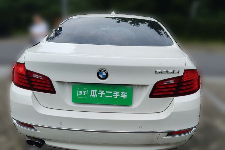 Used BMW 5 Series 2014 525Li Luxury Design Package Rear