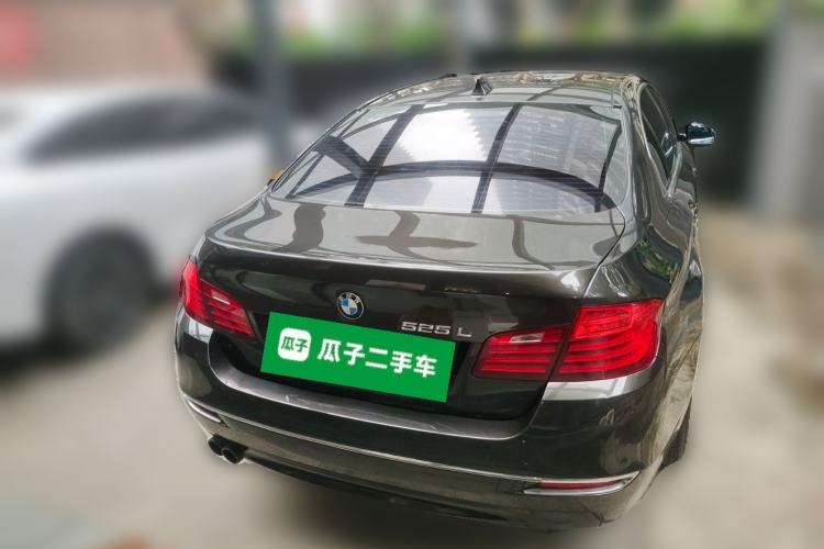 Used BMW 5 Series 2014 525Li Luxury Design Package Rear