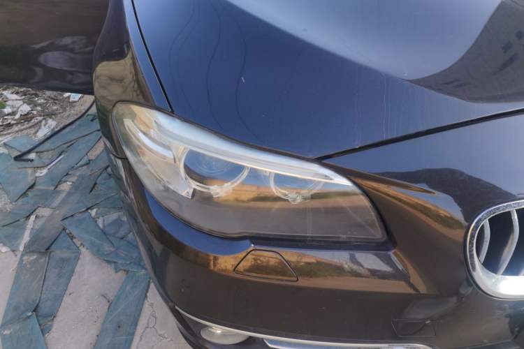 Used BMW 5 Series 2014 525Li Luxury Design Package Right Front Headlight