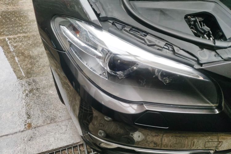 Used BMW 5 Series 2014 525Li Luxury Design Package Right Front Headlight