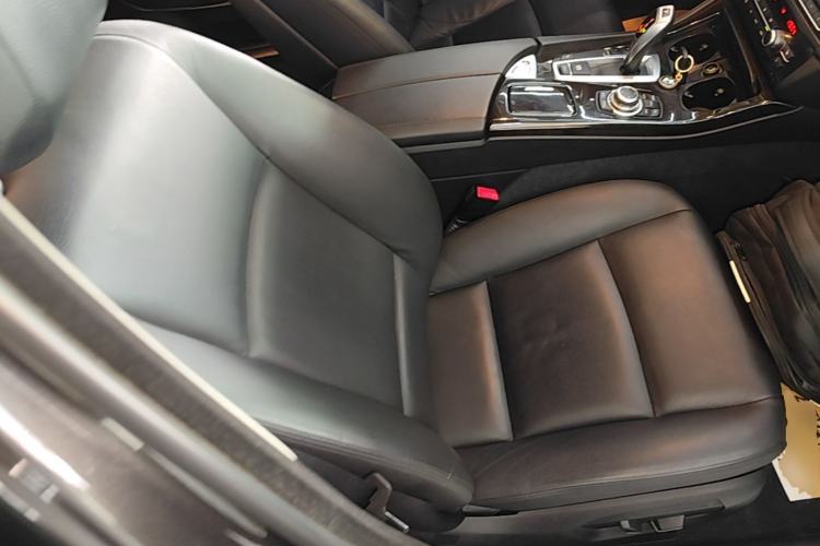 Used BMW 5 Series 2014 525Li Leading Model Right Front Seat