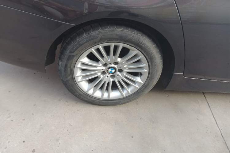 Used BMW 5 Series 2014 525Li Leading Model Right Rear Wheel Hub