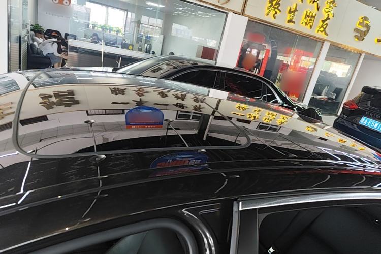 Used BMW 5 Series 2014 525Li Leading Model Roof