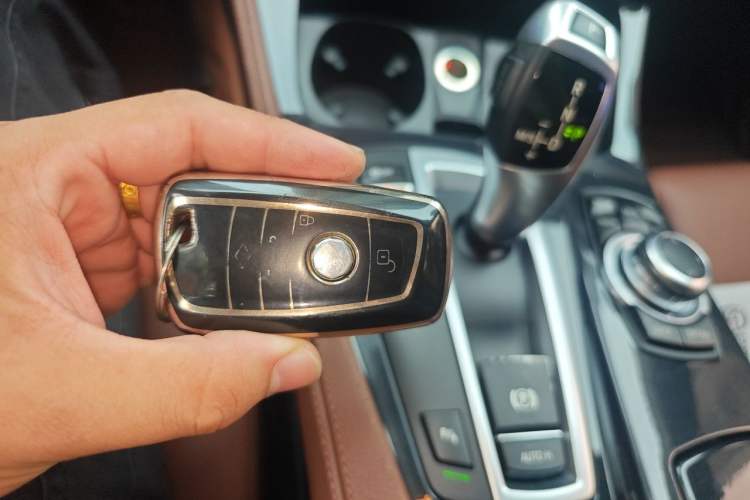 Used BMW 5 Series 2014 520Li Elegant Model Vehicle Key