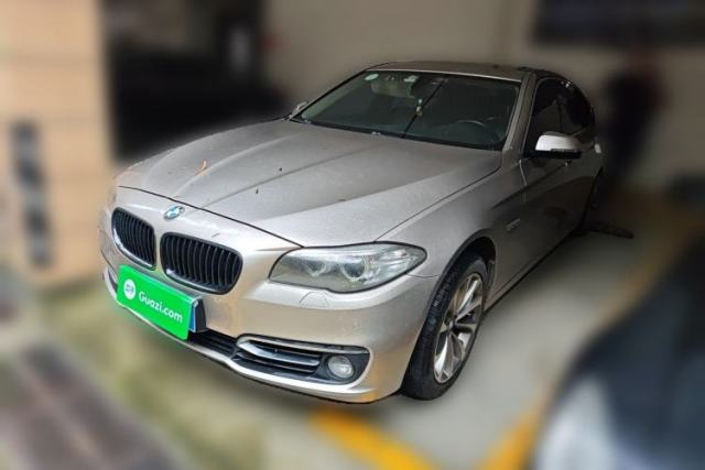 Ojetý BMW 5 Series 2014 525Li Luxury Design Package