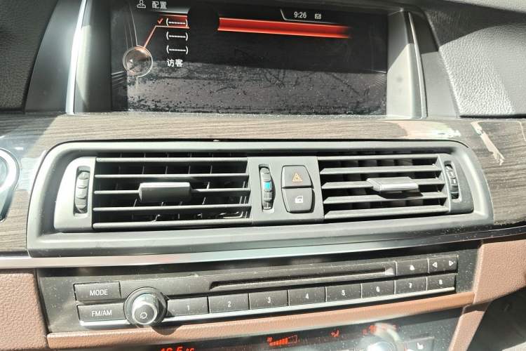 Used BMW 5 Series 2014 525Li Luxury Design Package Audio And AC Panel