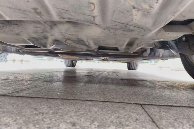 Used BMW 5 Series 2014 528Li Leading Model Chassis Front